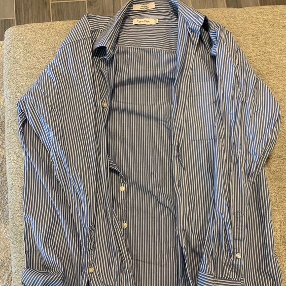 Calvin Klein Button Down Shirt - Picture 1 of 3